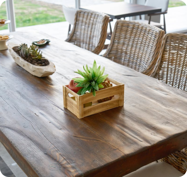 Meja Makan Kayu Jati Klasik